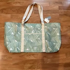 GoGo Shedrain Surf's Up Day Bag Botanical New W/Tags 5 Pocket Tote Bag Boat Tote