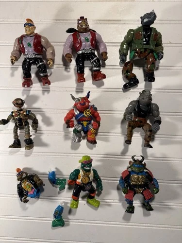 Vintage  TEENAGE MUTANT NINJA TURTLES ACTION FIGURE LOT TMNT (some For Parts)