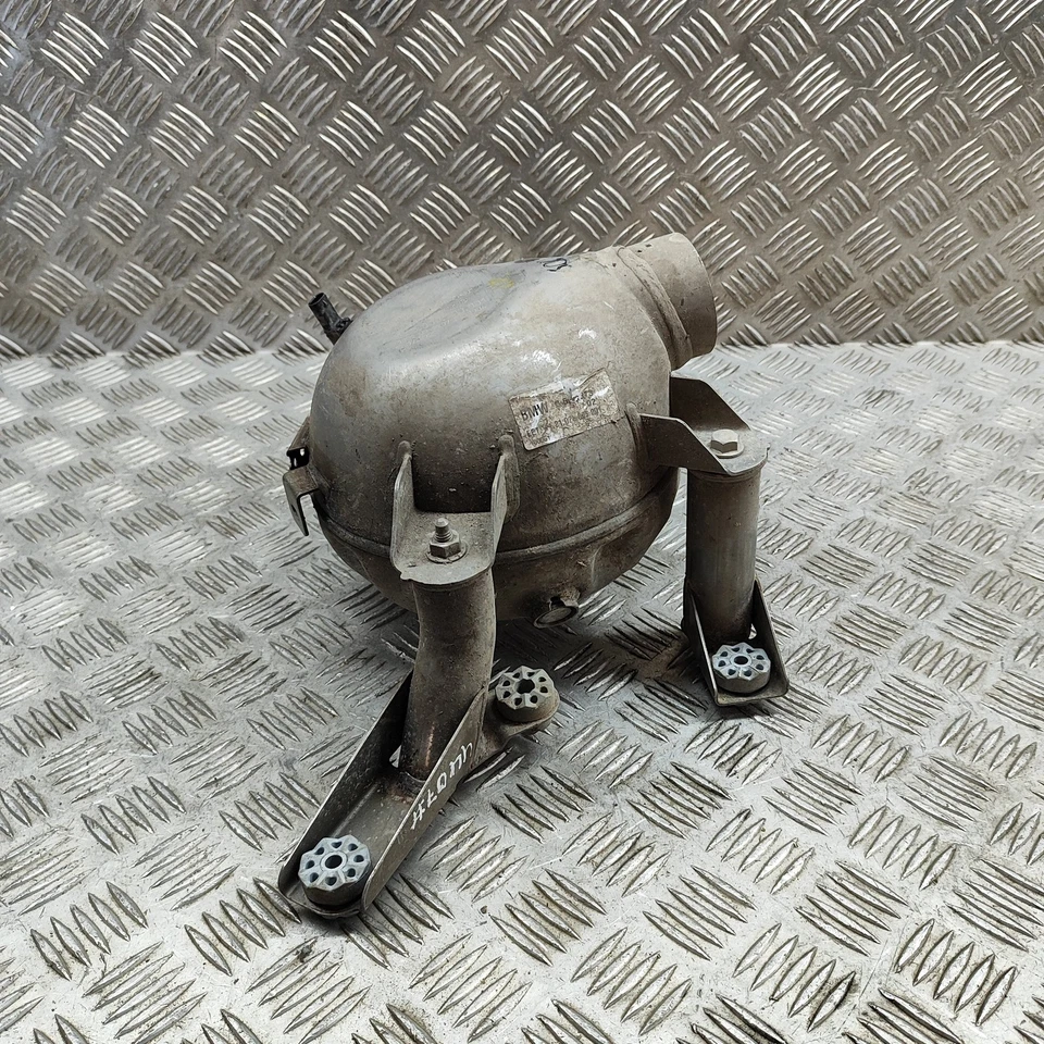 BMW X7 G07 Active Sound Absorber Exhaust Noise 8592373 3.0 Hybrid 259Kw 2022 Foto 3 de 4