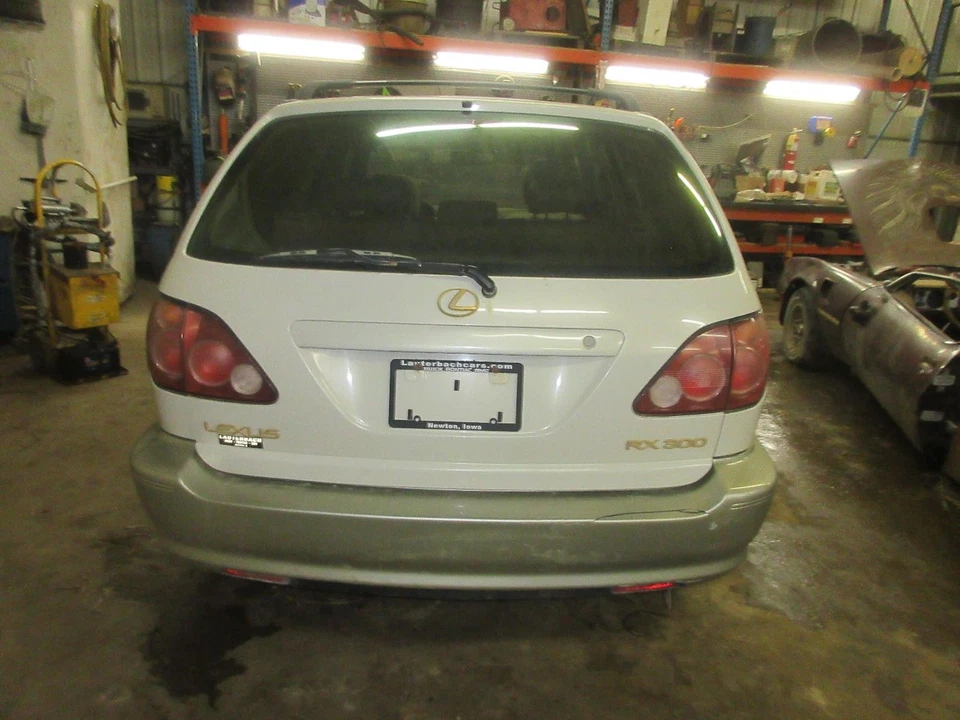 Used Rear Right Door Assembly Rear Side fits: 2000 Lexus RX300 Rear Right Grade Foto 4 de 4