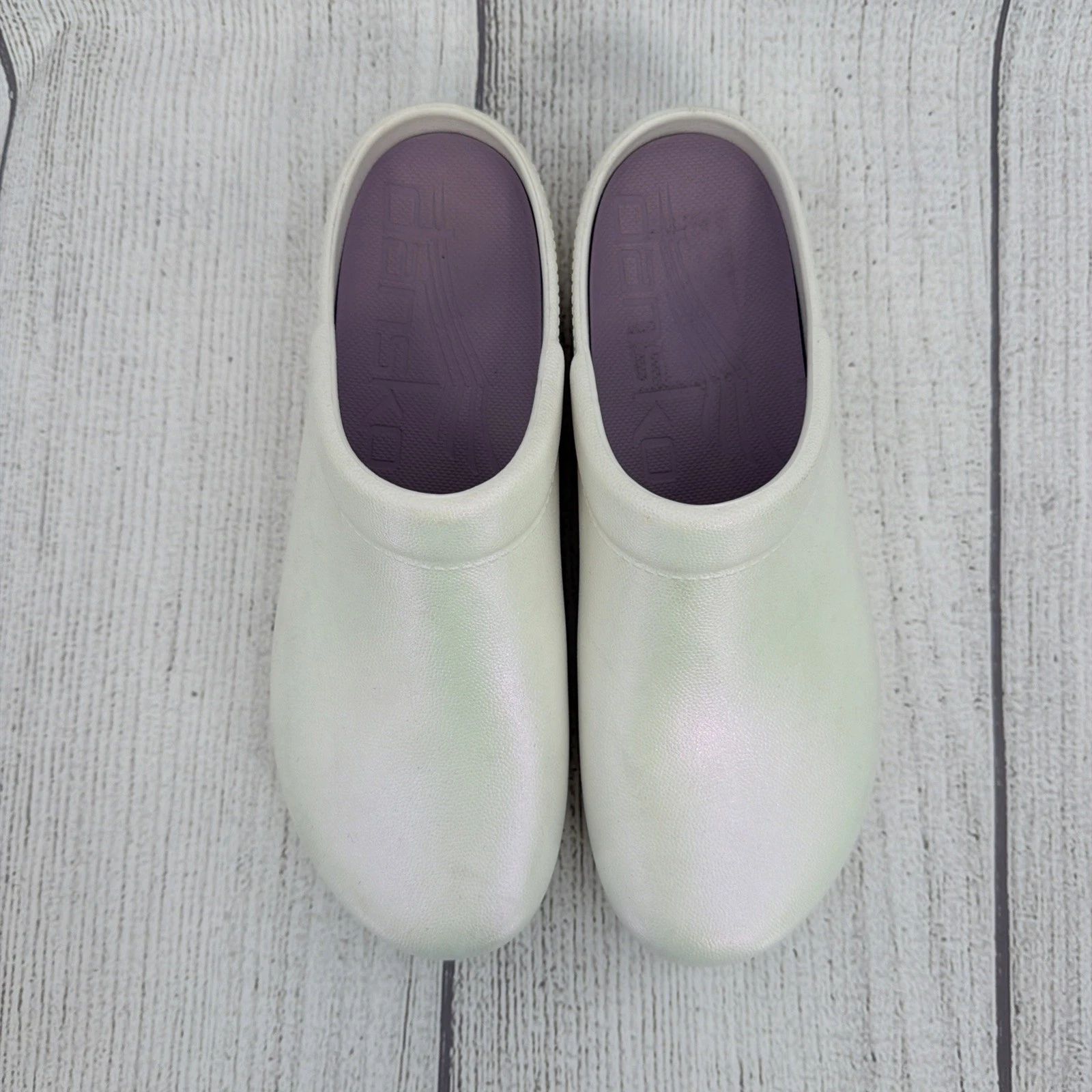 Dansko Kane Clogs Womens 41 White Iridescent Pearl Slip On Molded Shoes Comfort