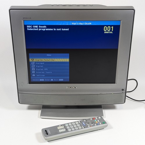 Sony Bravia 15 inch TV - KDL-15G2000 LCD Colour TV With Remote, Retro Gaming - Picture 8 of 23