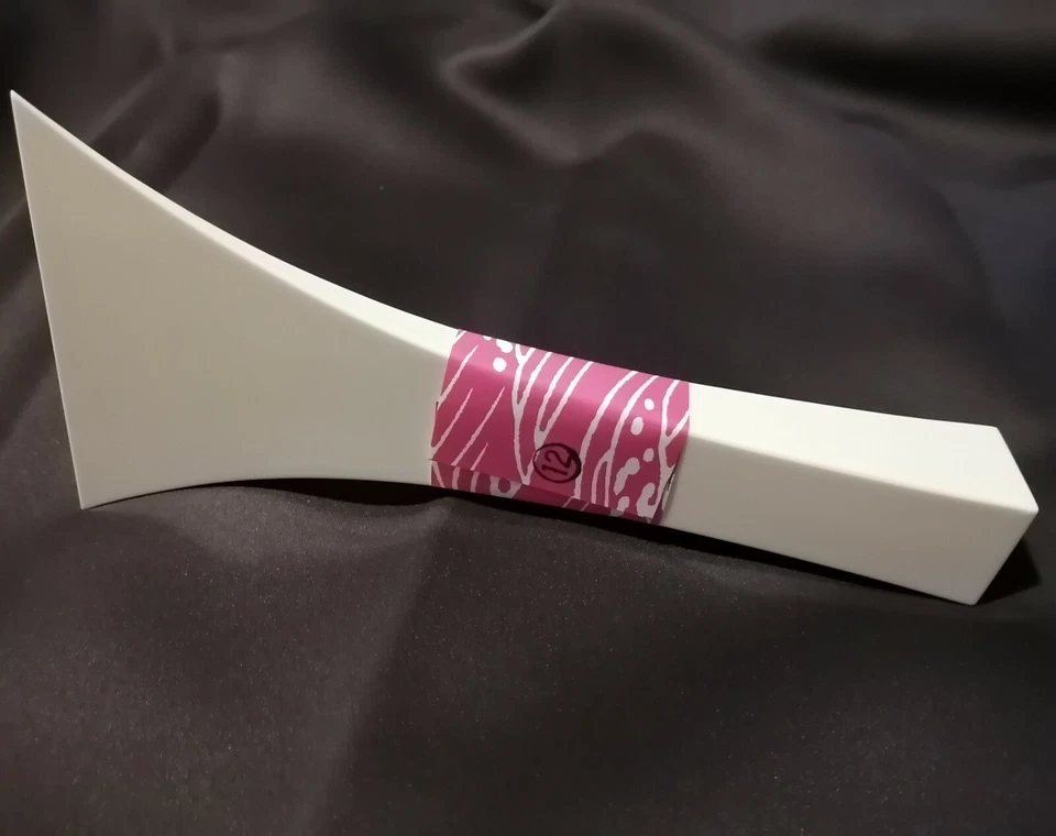 Japanese Shamisen Bachi Pick plectrum Tsuge Box HAKUZOUSIRUSHI White elephant JP - Image 4 of 4