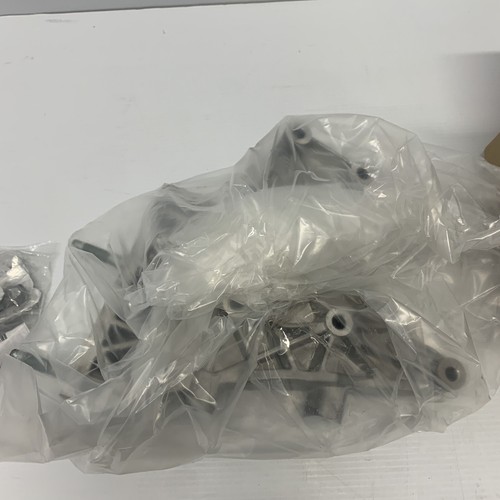 Genuine Hyundai Kona Electric Motor Mount Mounting Bracket Plate 369300e710fff - Picture 3 of 9