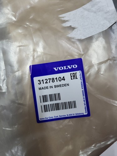 GENUINE NEW VOLVO V40 FRONT SCUTTLE PANEL 31278104 - Picture 2 of 2