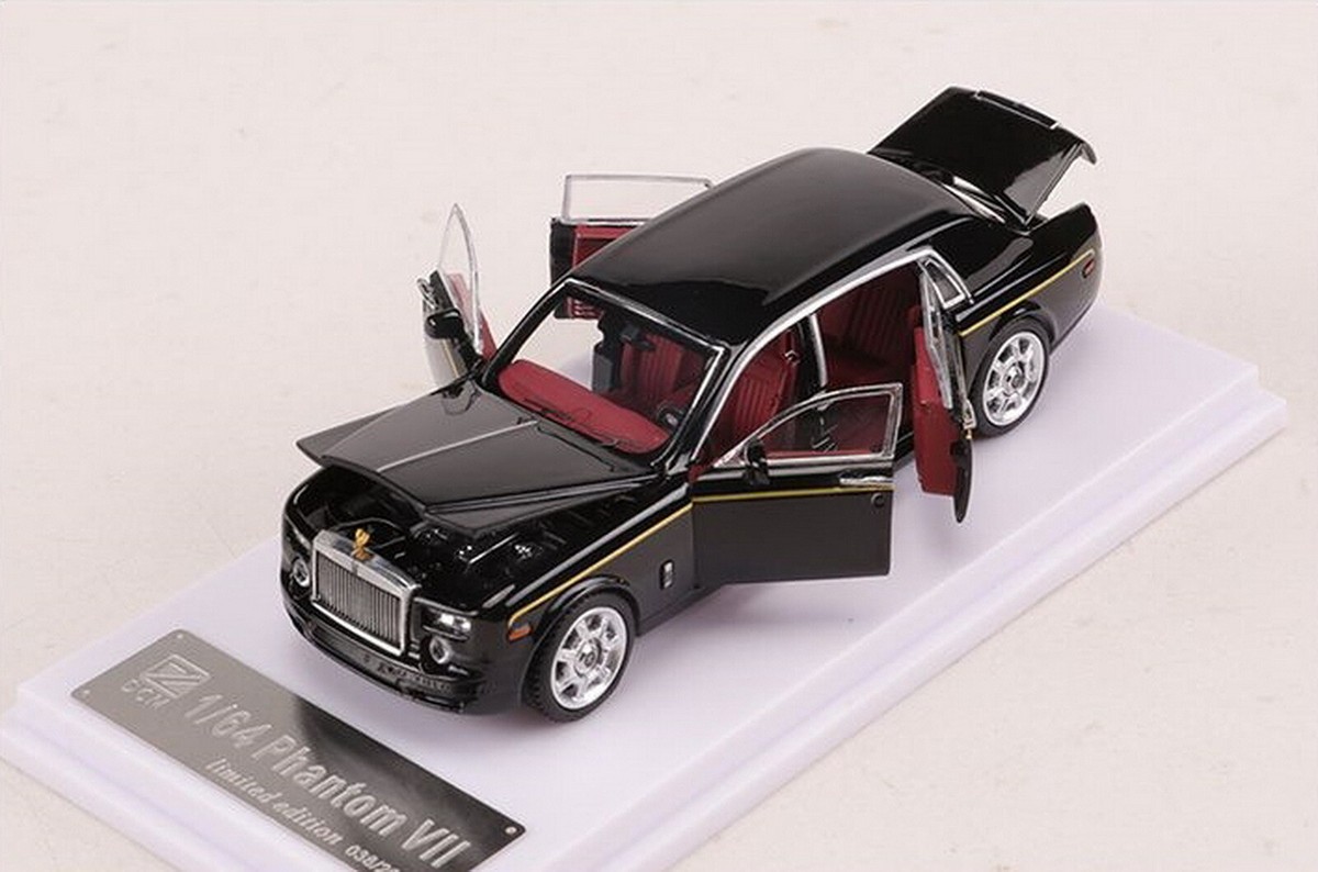 ミニカー DCM 1/64 Rolls-Royce Phantom VII DCM 1/64 Scale Rolls-Royce Phantom VII Black Diecast Car