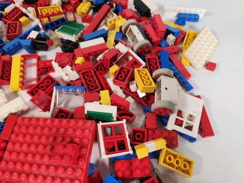 VTG Lego CASE 1985 Denmark Model 4962/4963 Block Latches w/ 2 LBS Lego - Picture 12 of 17