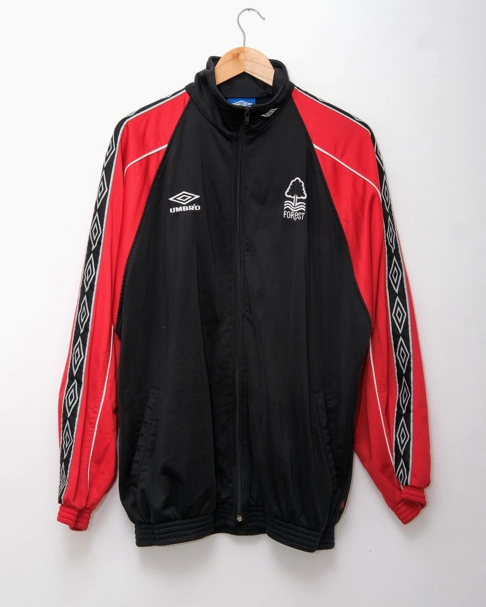 Umbro Nottingham Forest Training Kit Memorabilia Football Shirts