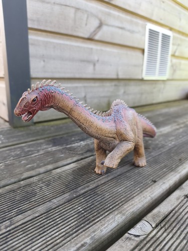 DINOSAURE BARAPASAURUS