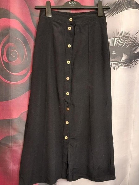 Women New Look Skirt Black Viscose XS