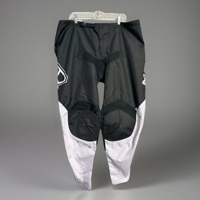 MSR Axxis Range Dirt Bike Motocross, Motorcycle Pants 46'' Black White Racing
