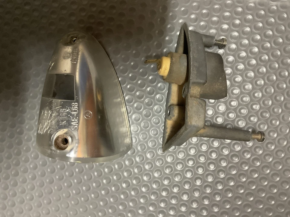 Opel GT 1974 luz de reversa lado del pasajero OEM Foto 2 de 4