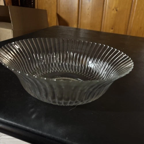 Vintage Clear Depression Glass Petalware Serving Vegetable Bowl Dish 9"