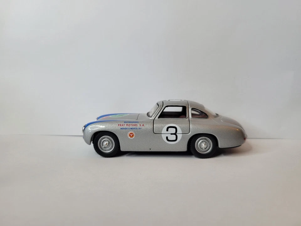 Coche de carreras Hongwell Mercedes-Benz 300SL ala de gaviota fundido a presión coche modelo de juguete #3 Foto 2 de 4