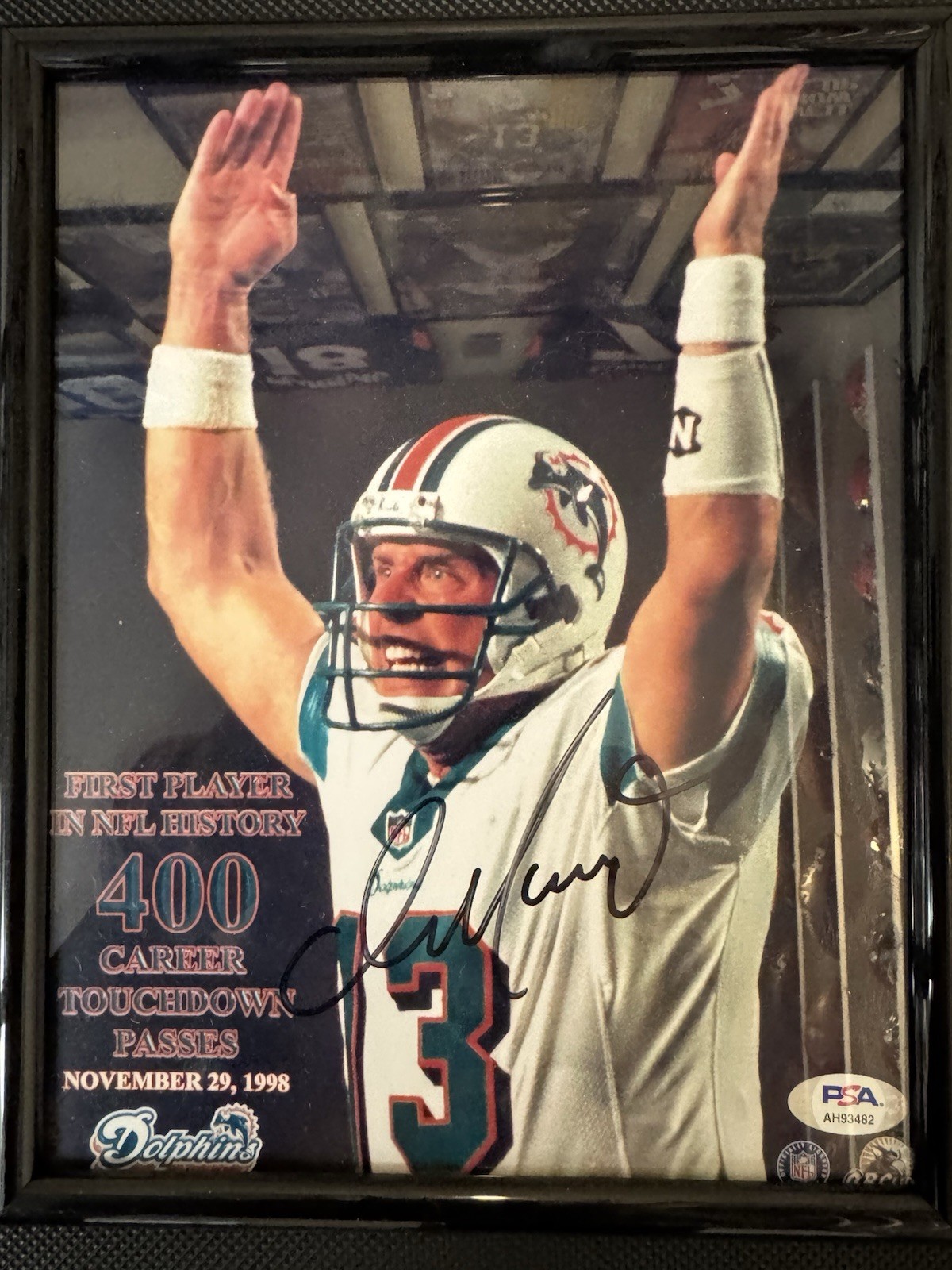Dan Marino Autographed 8x10 Photo PSA view 1