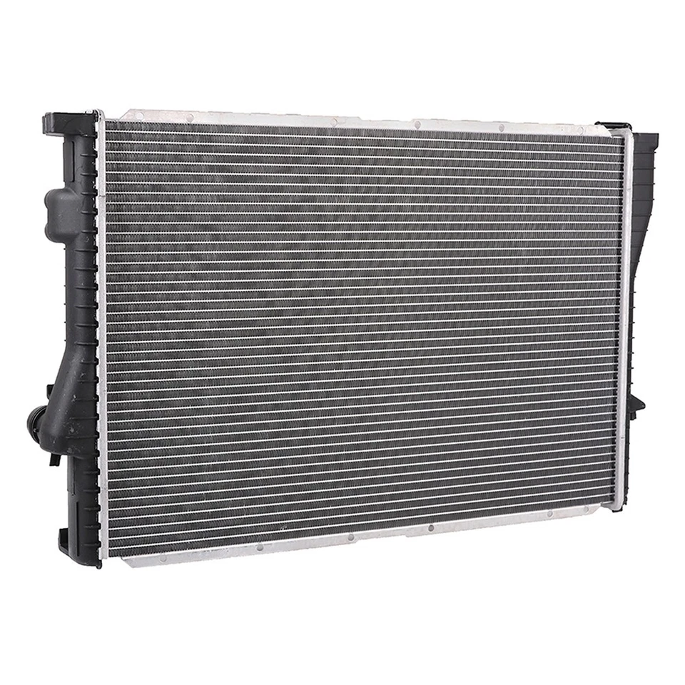 Radiator Fit For 1999-2001 BMW 740iL 2000-2003 M5 BM3010104 - Image 3 of 4
