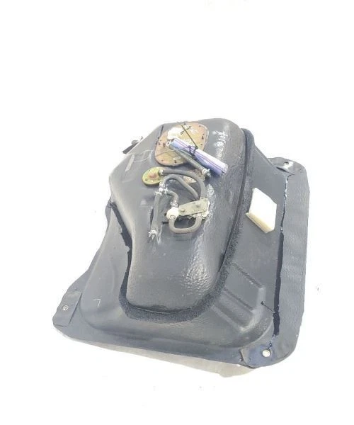 Tanque de combustible tracción trasera con bomba OEM 1995 1996 1997 Mazda Miata Foto 2 de 4