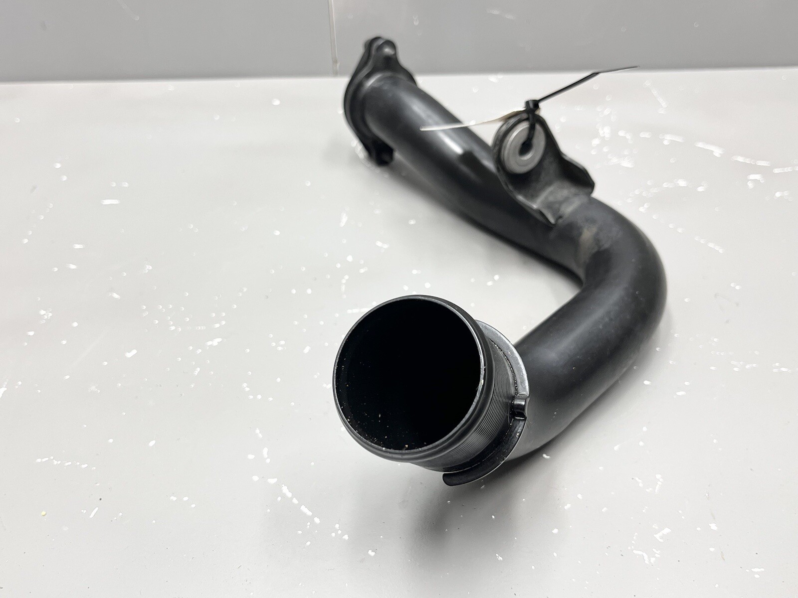 ⭐️2017-2020 MASERATI LEVANTE RIGHT TURBO INTERCOOLER AIR INTAKE HOSE PIPE TUBE