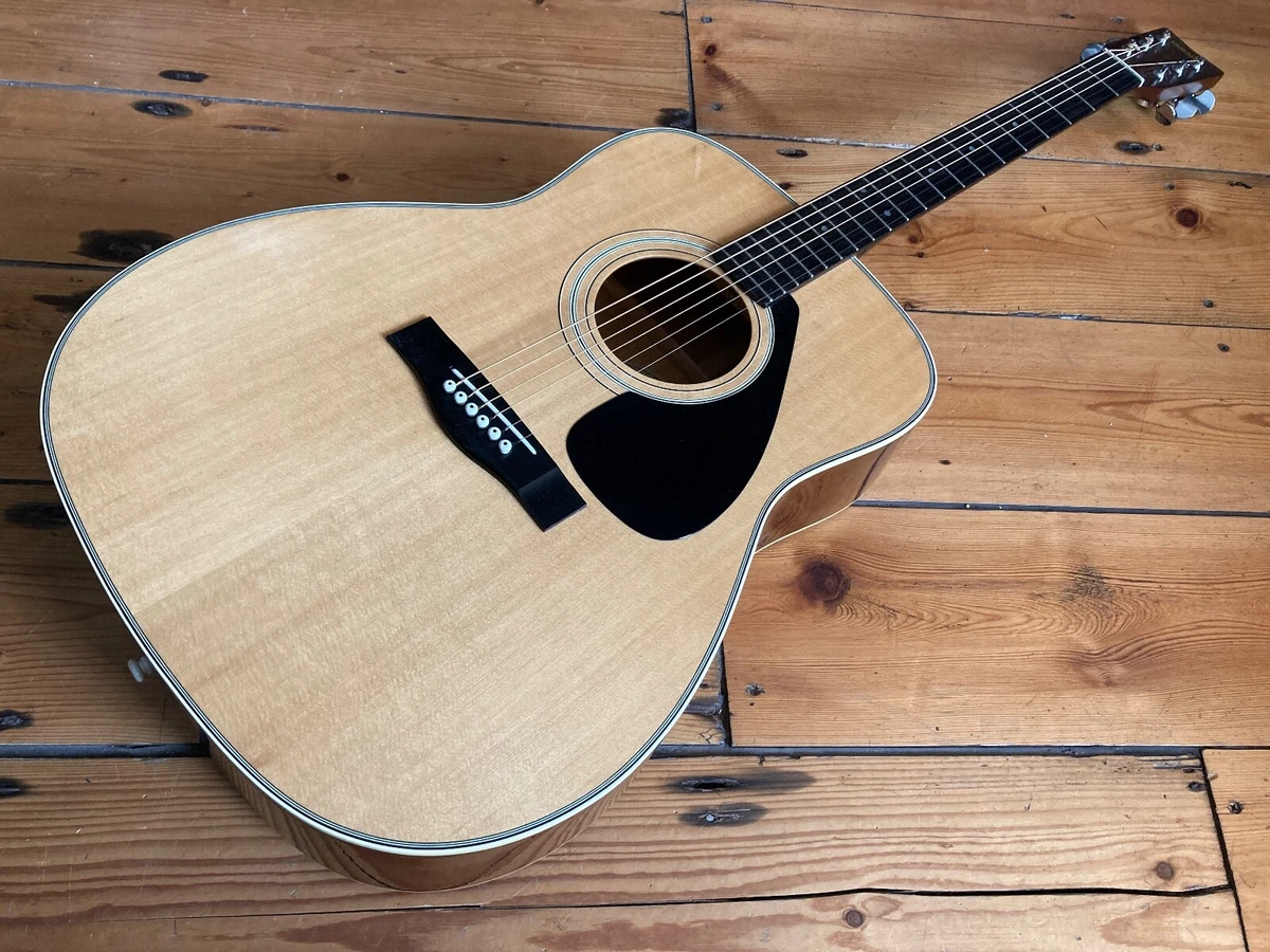 Fg335 on sale yamaha guitar