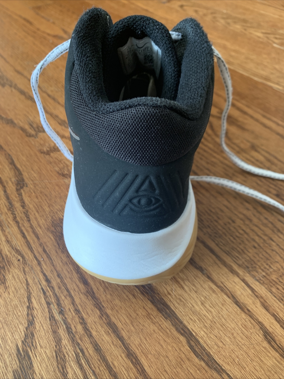 Kylie Flytrap 4s - image 8