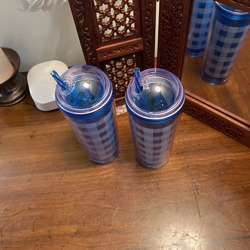 Juego de 2 vasos fuente Aladdin azul 16 OZ con pajita Foto 2 de 4