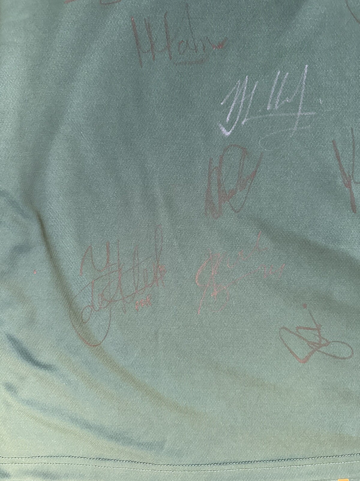 Picture 3 of 8