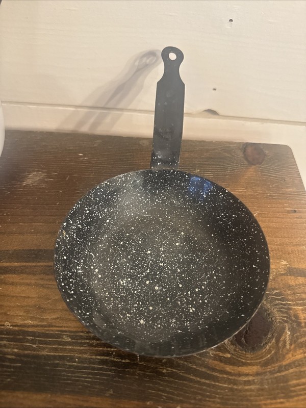 Vintage 5 1/2" Black Speckled Enamelware Fry Pan Skillet