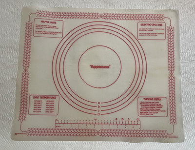 Vintage Tupperware Pastry Mat Pie Tart Baking Sheet 1977 Dart Industries 18''x22 
