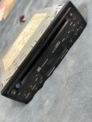Pre-owned Blaupunkt Newport CD85 Car Radio CD Player Part # F00EB00084