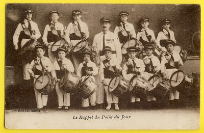 Old postcard PARIS FANFARE MUSIC CHILDREN DRUM Le Rappel du POINT du JOUR Band Drum