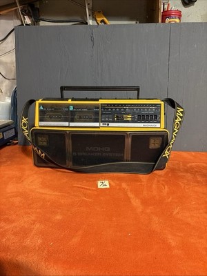 DWN1 - 1980s Magnavox Radio Cassette Player All Works D8300 MDHQ Boom Box