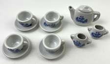 Blue Willow Play Set Miniature Teacup W/4 Cups  Saucers, Tea Pot Sugar/Creamer