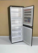 MINIATURE DOLLHOUSE 1:12 SCALE DELPH FRIDGE/FREEZER BLACK OPENS - DA31