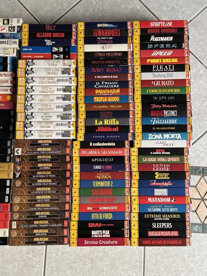 collezione completa di 139 videocassette VHS originali - Immagine 2 di 4