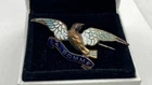 ANTIQUE WW1 LA SOMME PIGEON SWEETHEART PIN - FRENCH MILITARY ENAMEL LAPEL BADGE