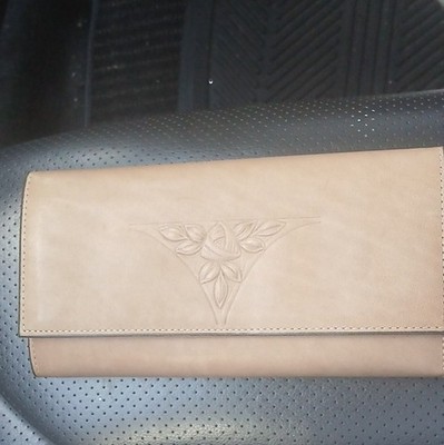 Rolfs Beige Women's Wallet Checkbook Credit Card Zipper Button Mirror Classic