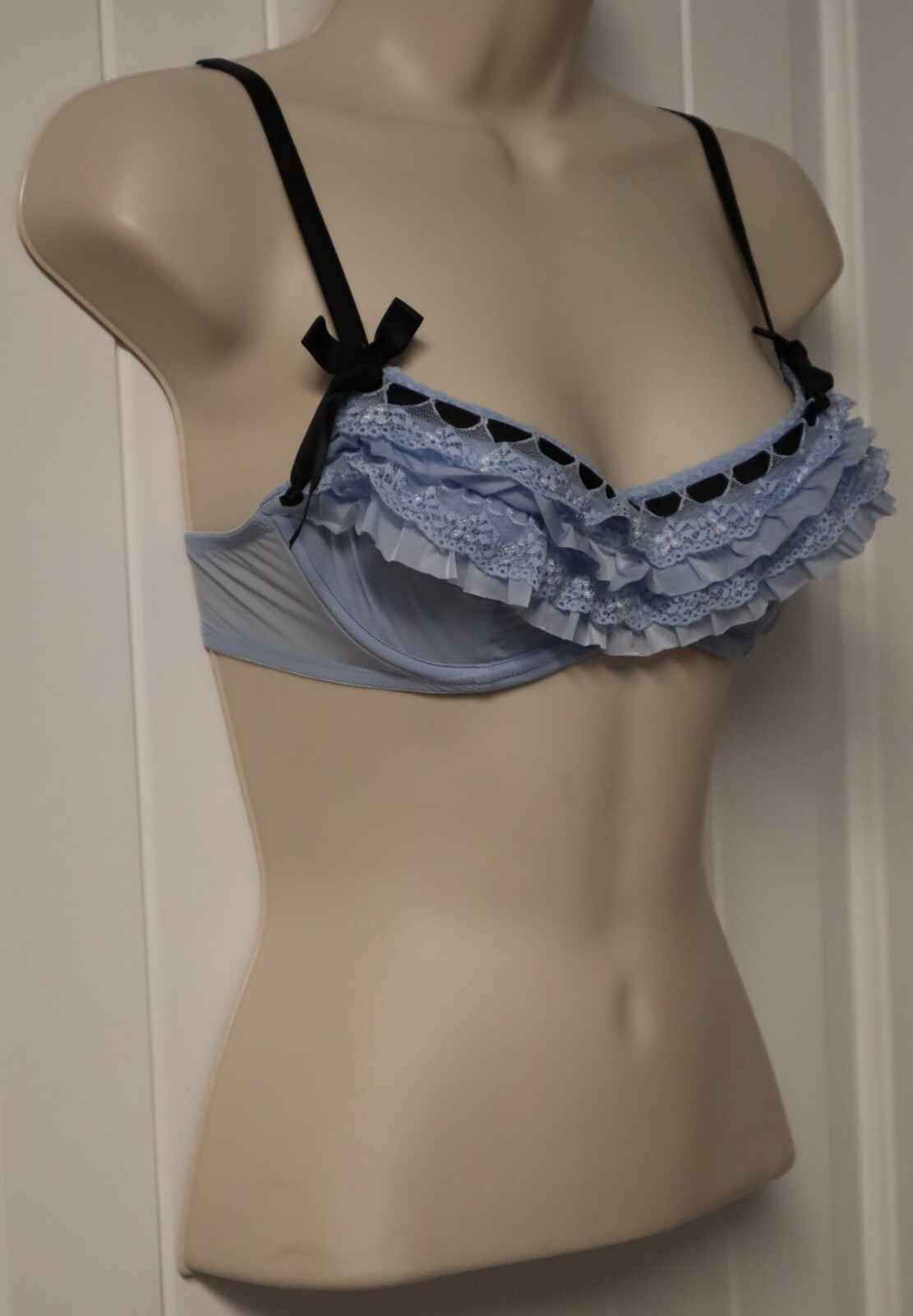 Picture 4 of 9