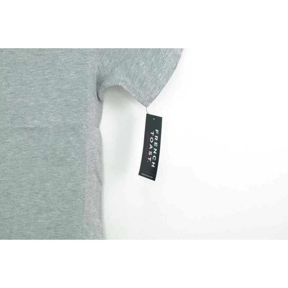 Camiseta French Toast masculina manga curta gola V cinza urze MÉDIA 8 NOVA COM ETIQUETAS - Imagem 2 de 4