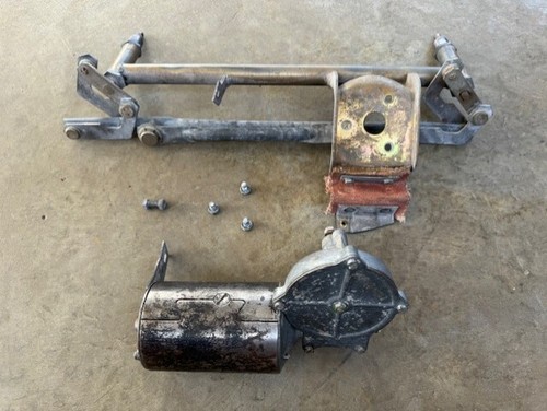 Used Porsche 901 911 912 Windshield Wiper Assembly 90162804102 - Picture 8 of 24