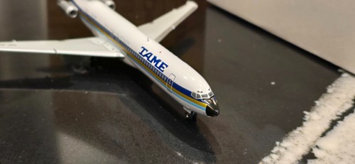 Inflight200 TAME B 727-2K3WL 1:200 EAVBSC 1990s Colors HC-BSC - Picture 9 of 17