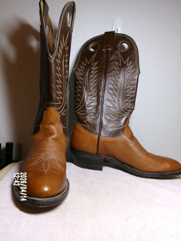 NOCONA COWBOY BOOTS STYLE 5016 SIZE 7.5 D LIGHT/DARK BROWN 2 ROW STITCHING