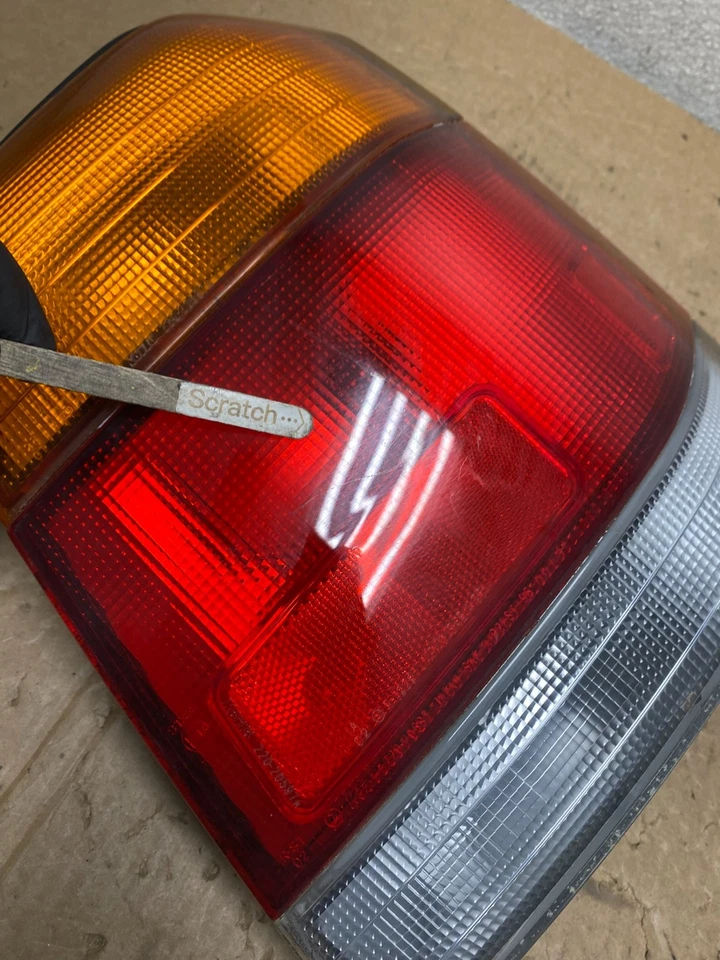 1999 2000 Subaru Forester Right Passenger RH Side Tail Light Oem V0240 DW - Image 4 of 4