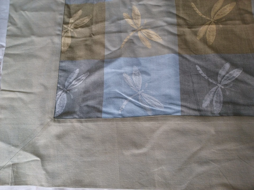 Crate & Barrel dragonfly print tablecloth green sage gray design 60X120 vtg - Image 4 of 4