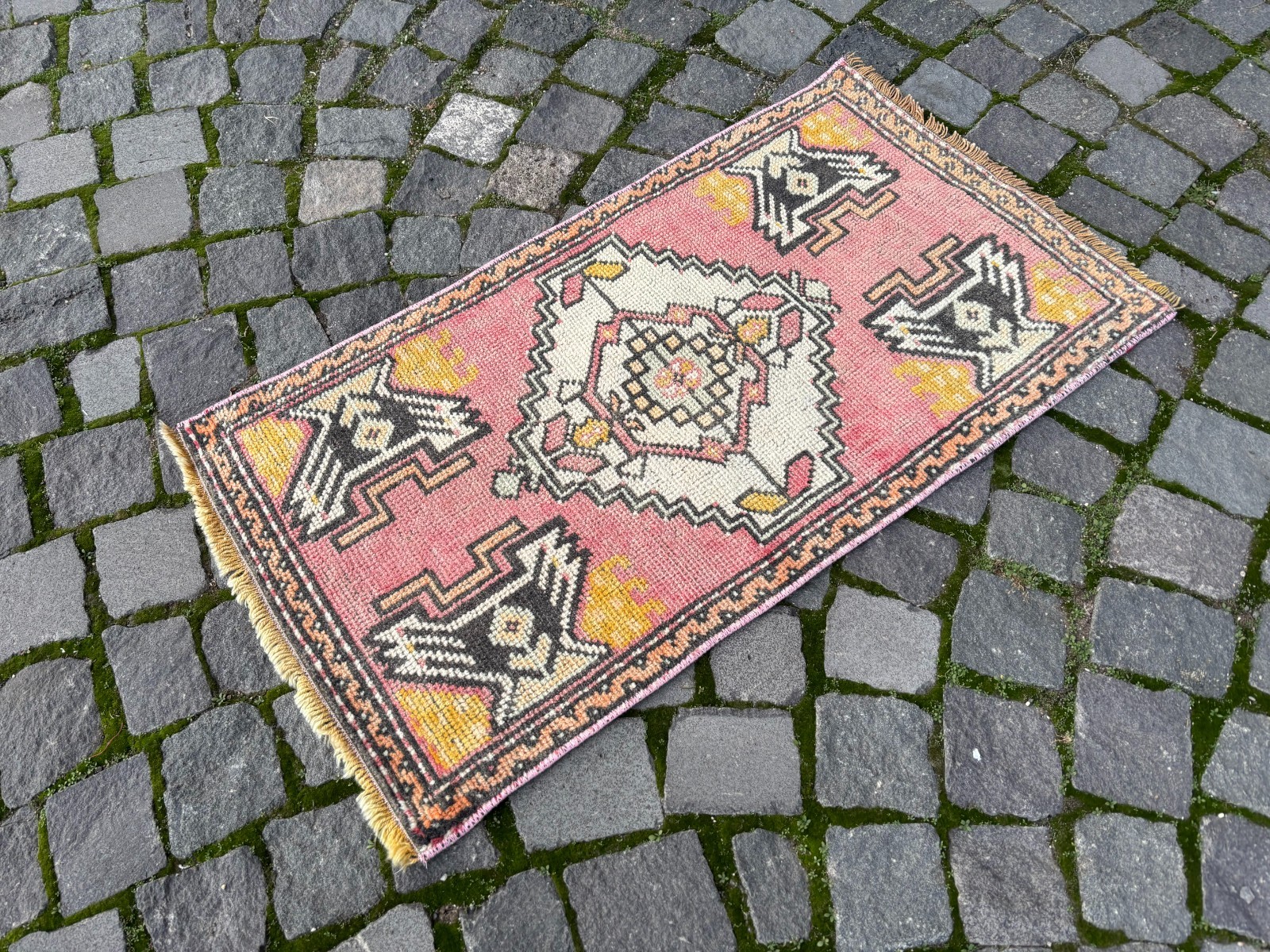 Vintage handmade rug,Turkish small rugs,Bohemian wool rug, Doormats 1,6 x 3,1 ft