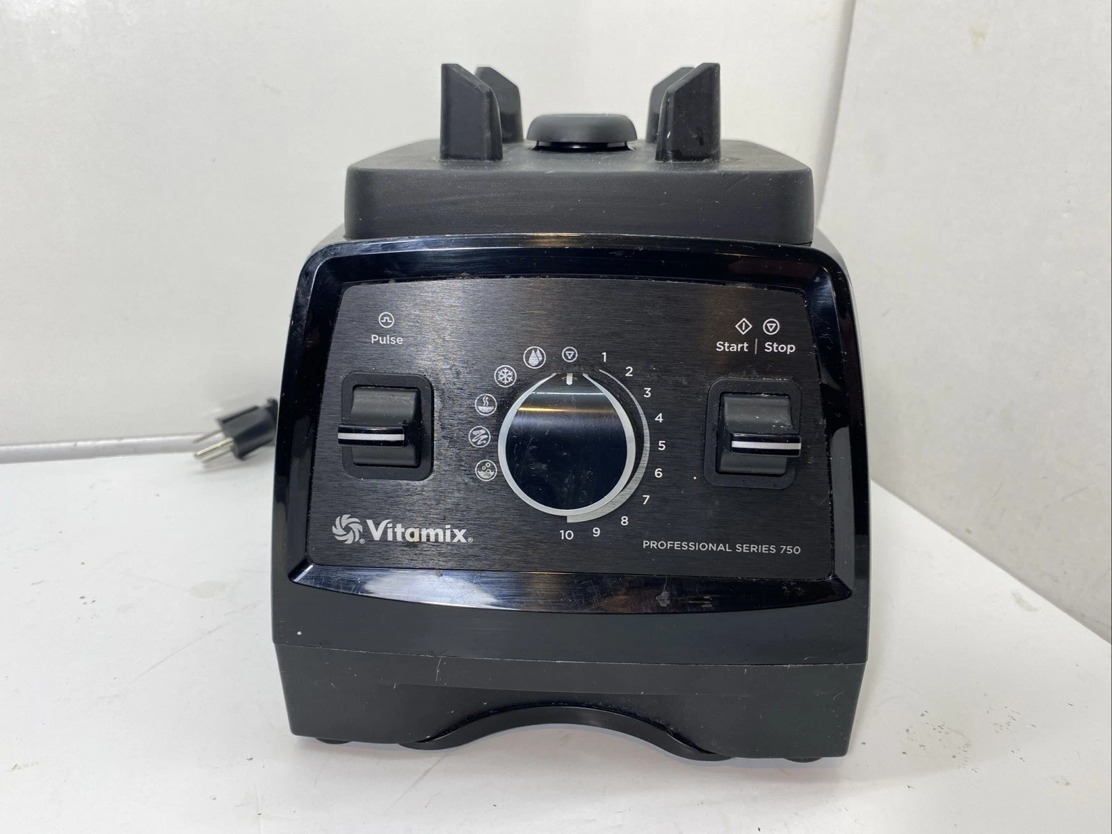 Vitamix Professional Series 750 VM0158A Blender Motor Only Tested and Working
