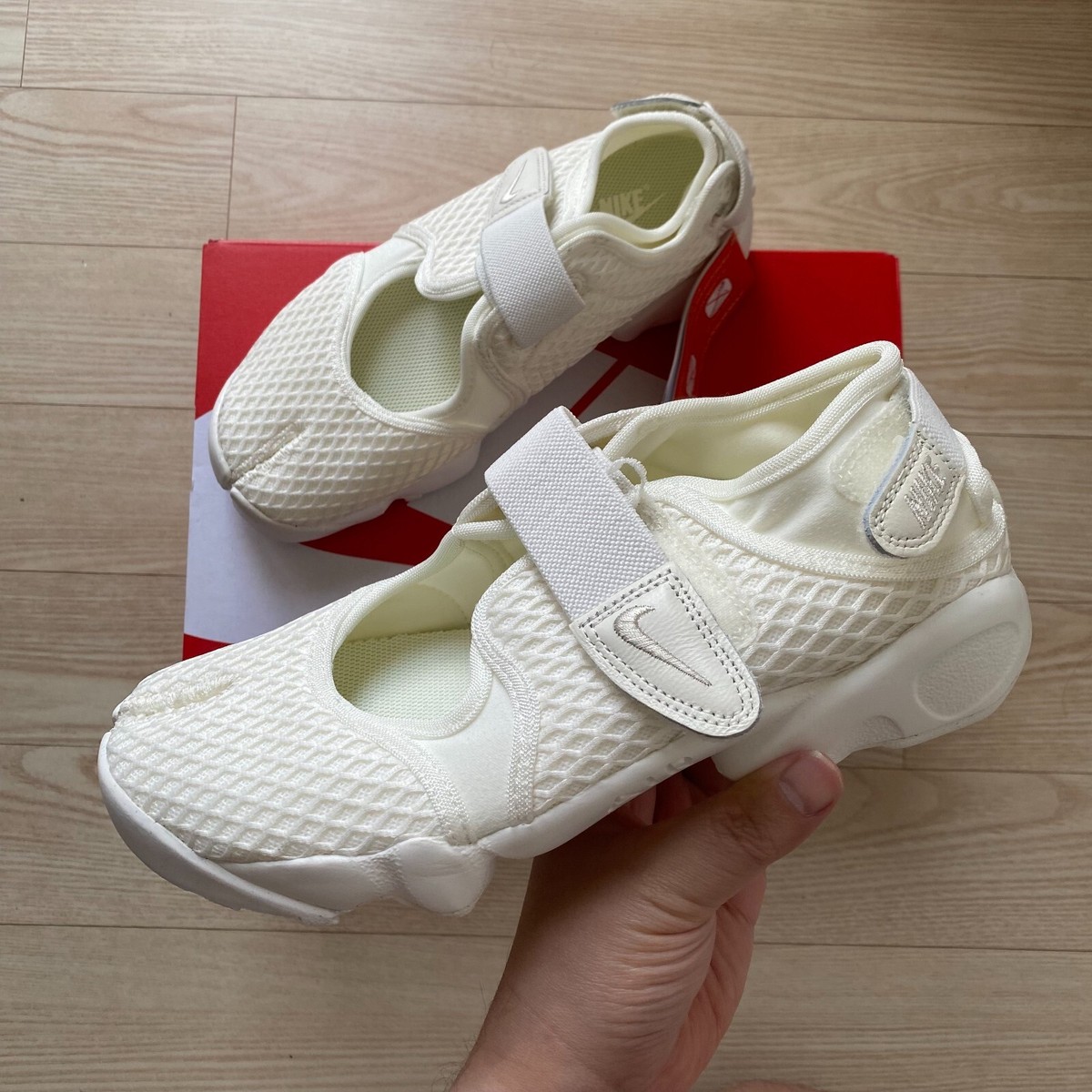 NIKE ナイキ WMN AIR RIFT BR  24cm Nike Wmns Air Rift / BR Women Strap LifeStyle Casual Shoes