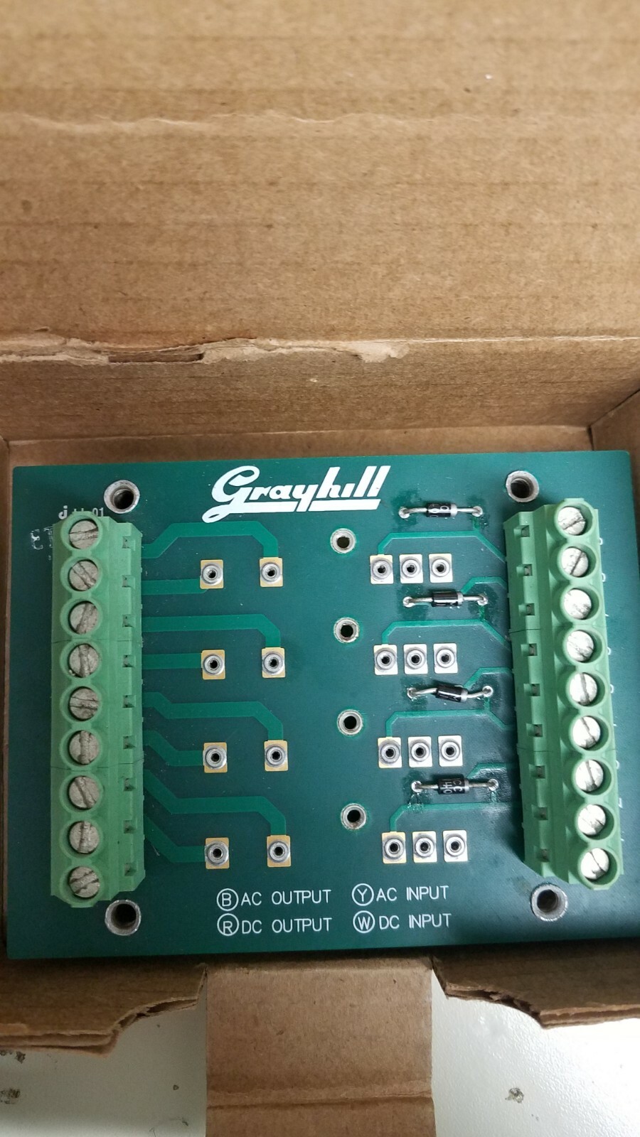 Grayhill 70GRCK4R-DIN 4-Position I/O Module Rack DIN Rail Mount Open Box