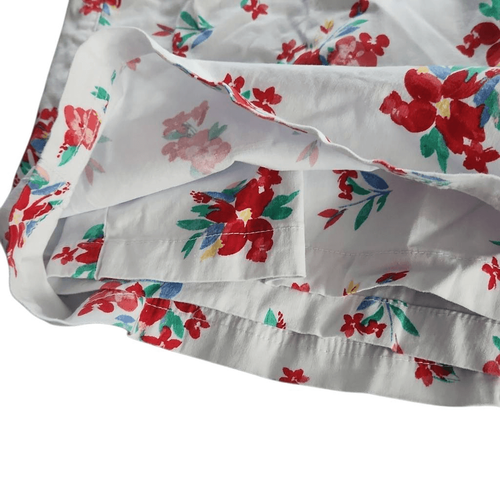 Karen Scott Women's Size 14 White Red Floral Skort - Picture 6 of 7