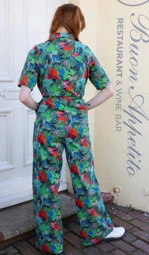 RUN AND FLY Jungle Print Jumpsuit 8-26 Floral Tropical Animals Wildlife Alt - Picture 3 of 6
