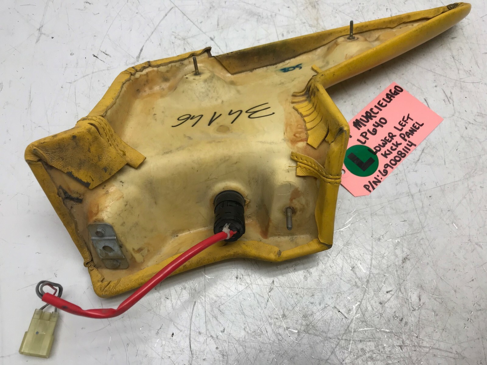 07 LAMBORGHINI MURCIELAGO LP640 YELLOW LEFT LOWER DASH PANEL 69008114